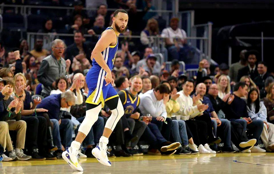 世俱杯时间-勇士惨败开拓者,库里9投仅1中