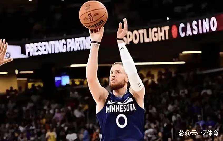 世俱杯赛程-爵士客场击败火箭,戈贝尔砍下20+20的简单介绍